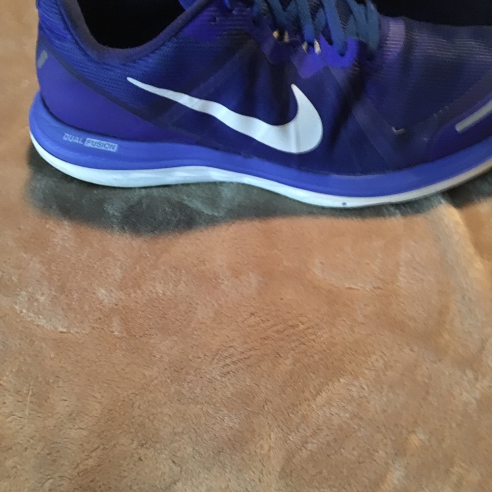 Nike size 12 - Picture 2 of 4